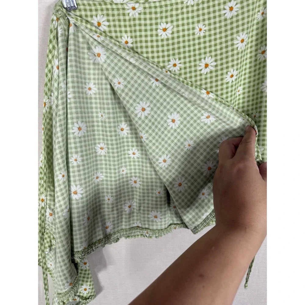 Live To Be Spoiled Green Gingham Daisy Floral‎ Wrap Minin Skirt Womens Med